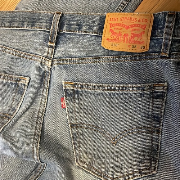 RARE Levi’s 516 Straight Leg Jeans - Picture 6 of 6